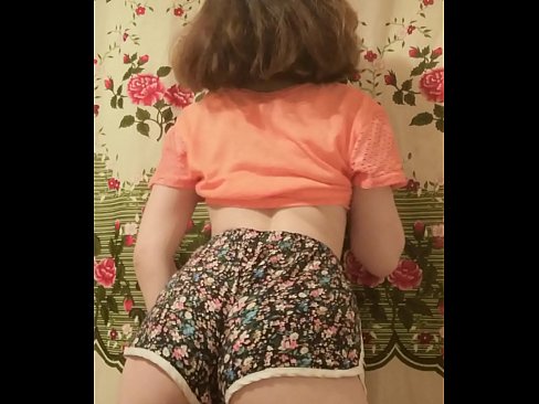 ❤️ Seksual gənc körpə kamera qarşısında şortunu soyundurur ️❌ Rus pornosu az.watchhentai.ru ❤